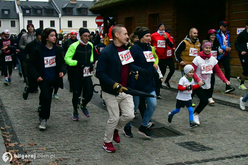 X Biłgorajski Bieg Niepodległości: Z jednej strony hołd, z drugiej – pomoc