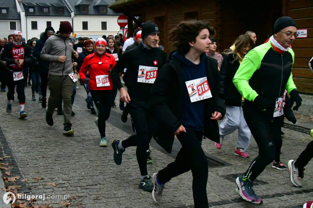 X Biłgorajski Bieg Niepodległości: Z jednej strony hołd, z drugiej – pomoc