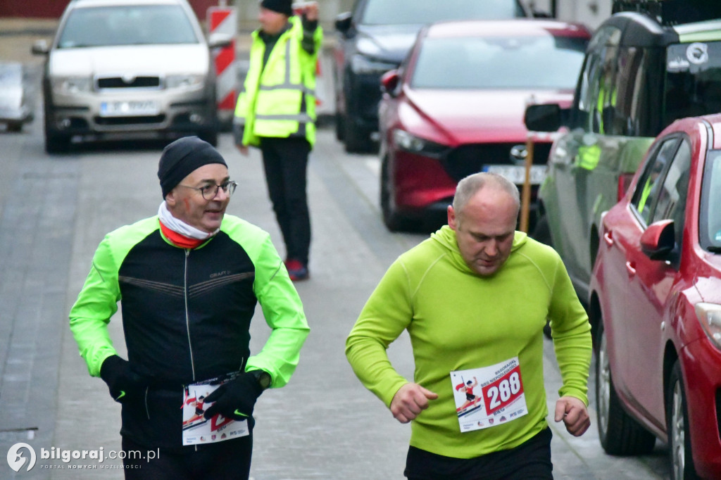 X Biłgorajski Bieg Niepodległości: Z jednej strony hołd, z drugiej – pomoc