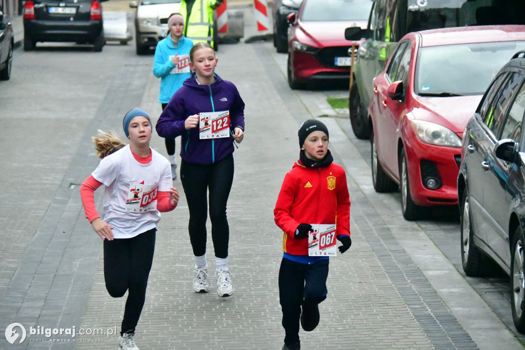 X Biłgorajski Bieg Niepodległości: Z jednej strony hołd, z drugiej – pomoc