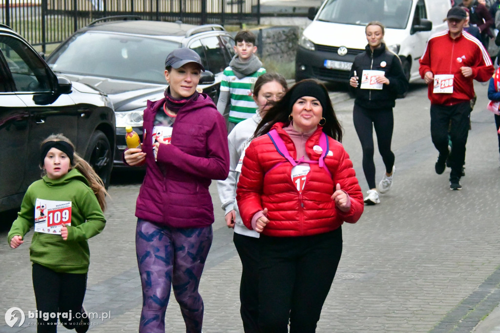 X Biłgorajski Bieg Niepodległości: Z jednej strony hołd, z drugiej – pomoc
