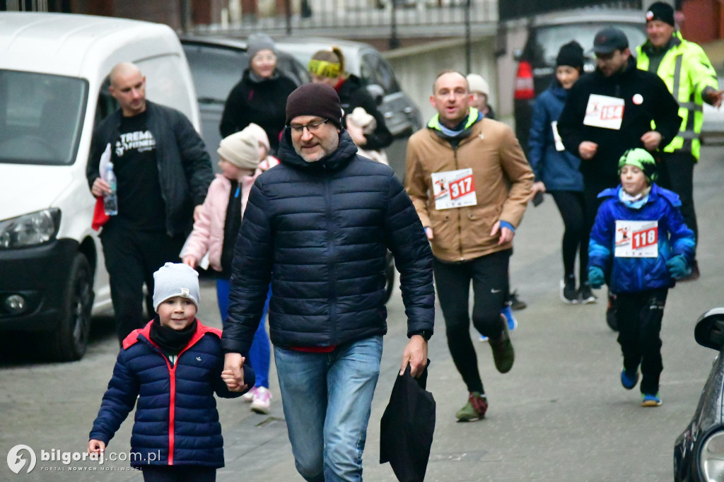 X Biłgorajski Bieg Niepodległości: Z jednej strony hołd, z drugiej – pomoc