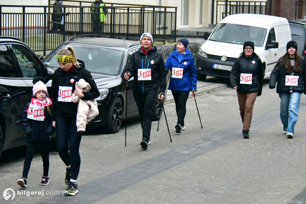 X Biłgorajski Bieg Niepodległości: Z jednej strony hołd, z drugiej – pomoc
