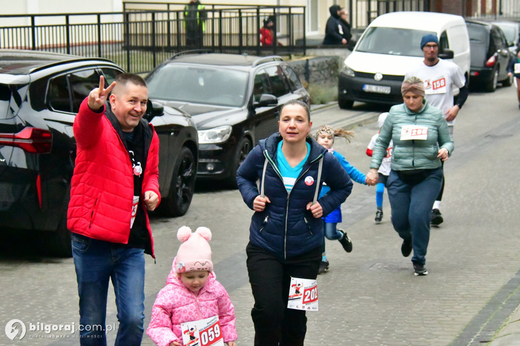 X Biłgorajski Bieg Niepodległości: Z jednej strony hołd, z drugiej – pomoc