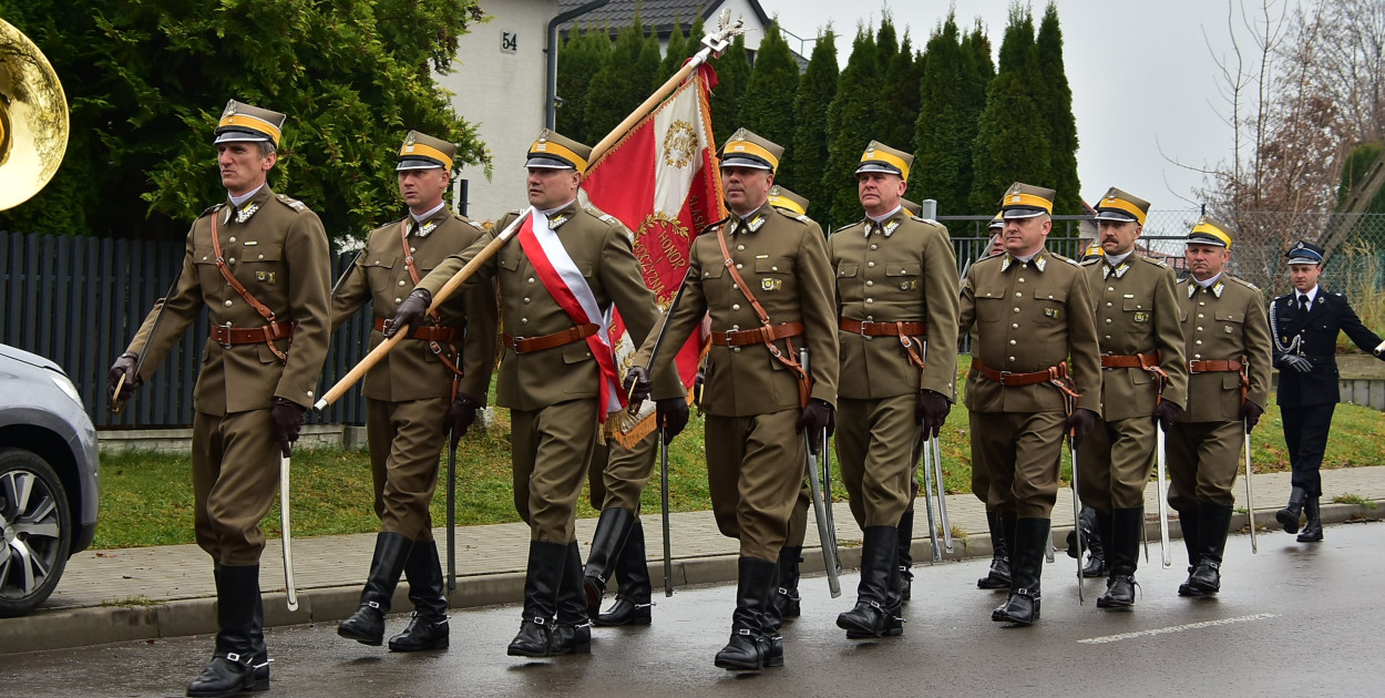 Biszcza. Ułani, strażacy i biało-czerwone melodie