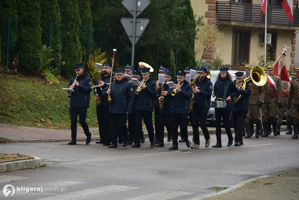 Biszcza. Ułani, strażacy i biało-czerwone melodie