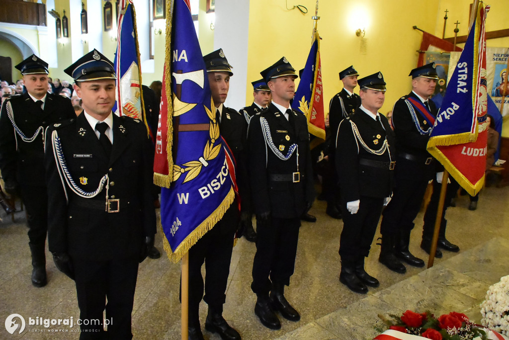 Biszcza. Ułani, strażacy i biało-czerwone melodie