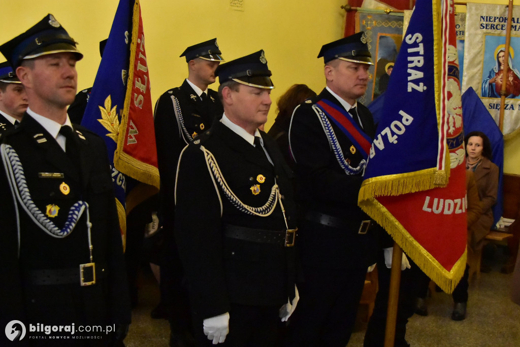 Biszcza. Ułani, strażacy i biało-czerwone melodie