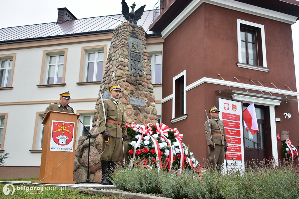 Biszcza. Ułani, strażacy i biało-czerwone melodie