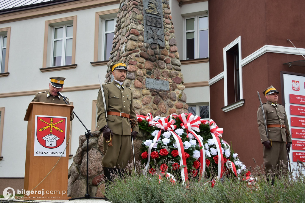 Biszcza. Ułani, strażacy i biało-czerwone melodie