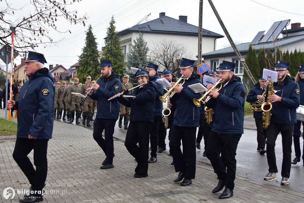 Biszcza. Ułani, strażacy i biało-czerwone melodie