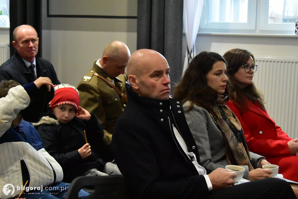 Biszcza. Ułani, strażacy i biało-czerwone melodie