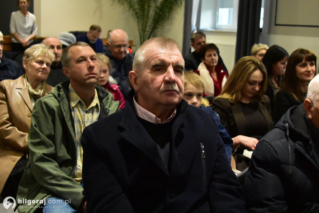 Biszcza. Ułani, strażacy i biało-czerwone melodie