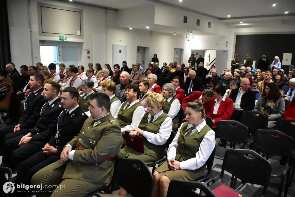 Biszcza. Ułani, strażacy i biało-czerwone melodie