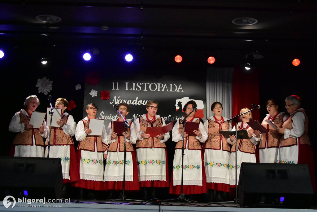 Biszcza. Ułani, strażacy i biało-czerwone melodie