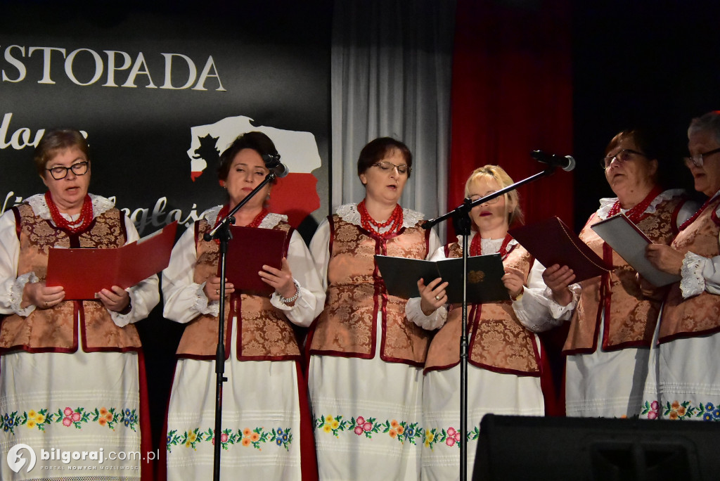 Biszcza. Ułani, strażacy i biało-czerwone melodie