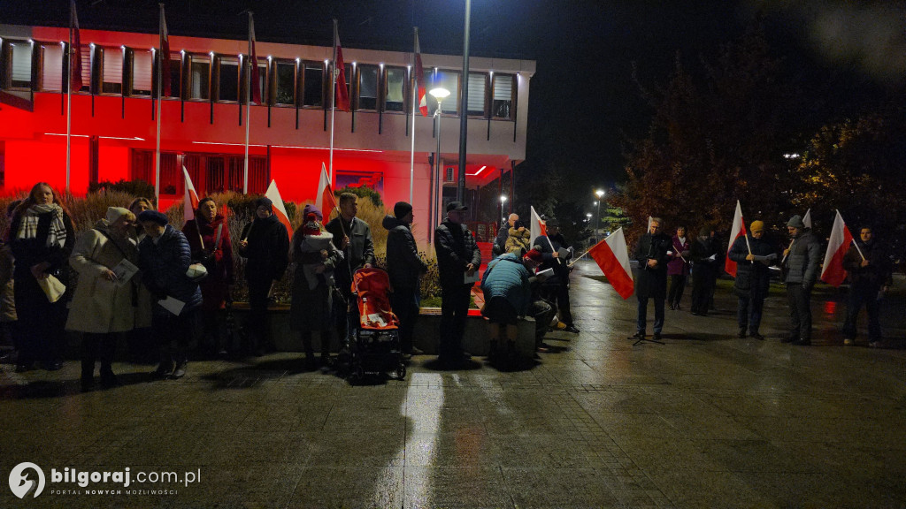Patriotyczny głos na Placu Wolności: Mieszkańcy Biłgoraja na 11 listopada