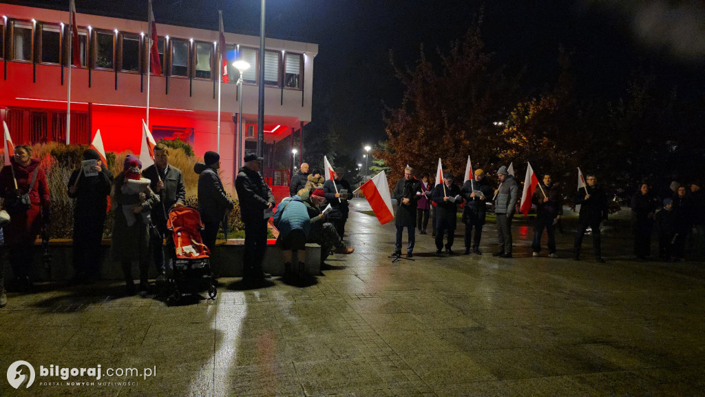 Patriotyczny głos na Placu Wolności: Mieszkańcy Biłgoraja na 11 listopada