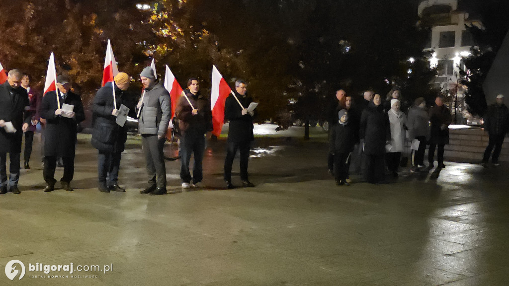 Patriotyczny głos na Placu Wolności: Mieszkańcy Biłgoraja na 11 listopada