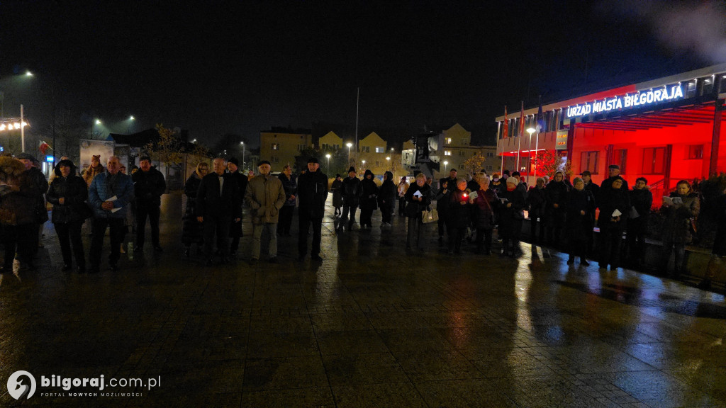 Patriotyczny głos na Placu Wolności: Mieszkańcy Biłgoraja na 11 listopada