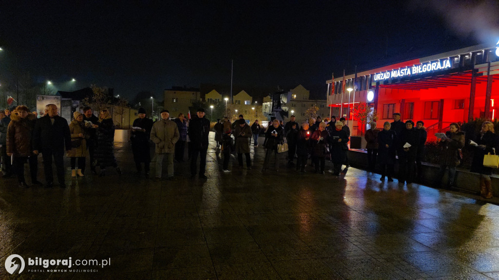 Patriotyczny głos na Placu Wolności: Mieszkańcy Biłgoraja na 11 listopada