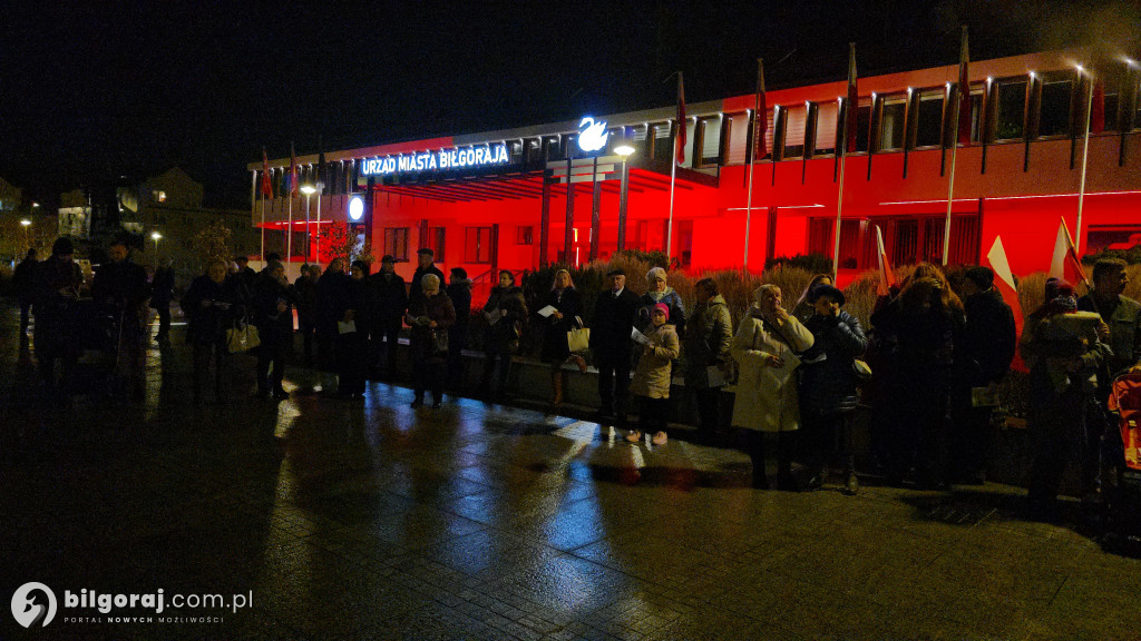 Patriotyczny głos na Placu Wolności: Mieszkańcy Biłgoraja na 11 listopada