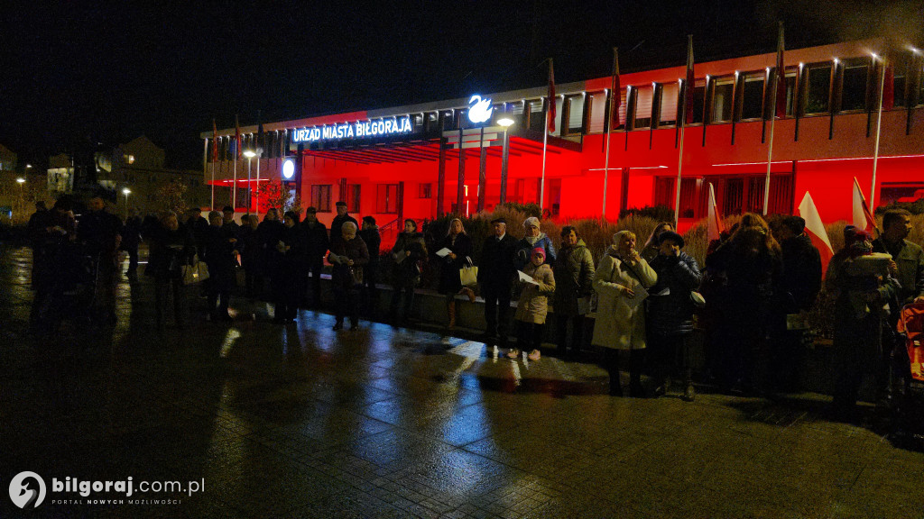 Patriotyczny głos na Placu Wolności: Mieszkańcy Biłgoraja na 11 listopada