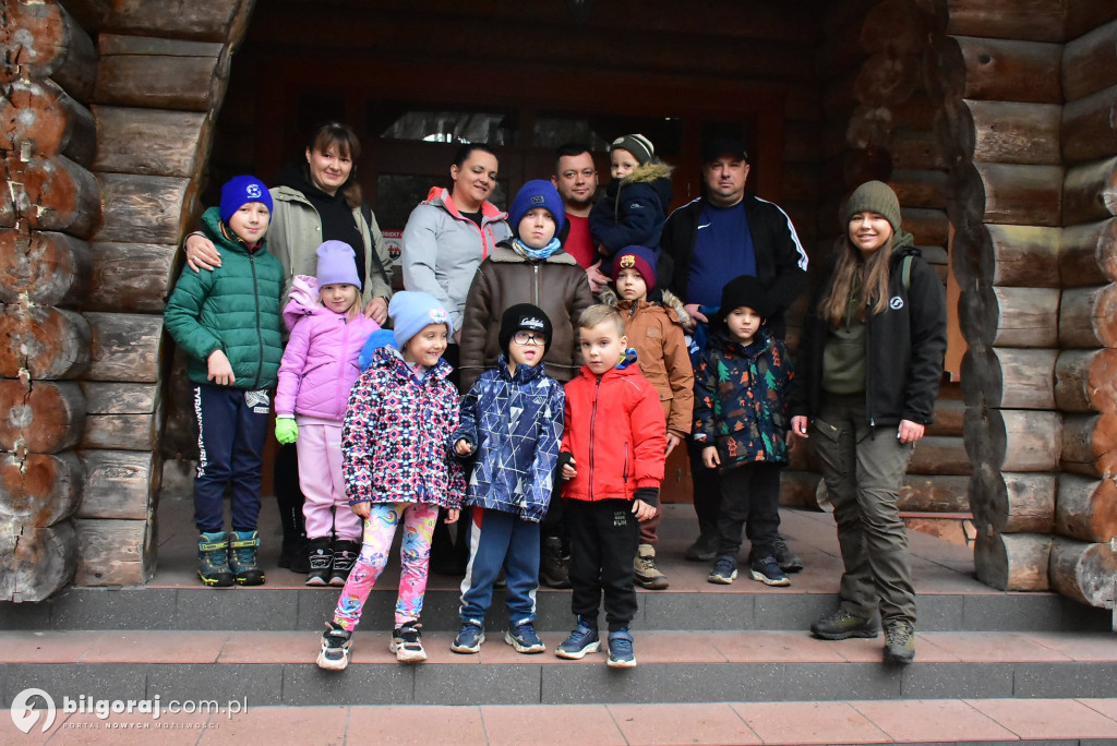 Aktywny listopad: Najwytrwalsi mieszkańcy Biłgoraja na wędrówce z leśnikiem