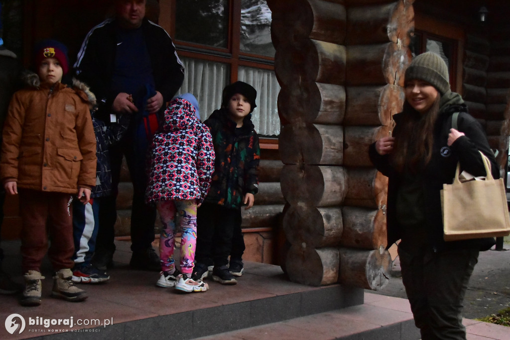 Aktywny listopad: Najwytrwalsi mieszkańcy Biłgoraja na wędrówce z leśnikiem