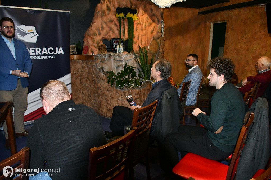 Suwerenność XXI wieku: Ruch Narodowy o wyzwaniach dla Polski