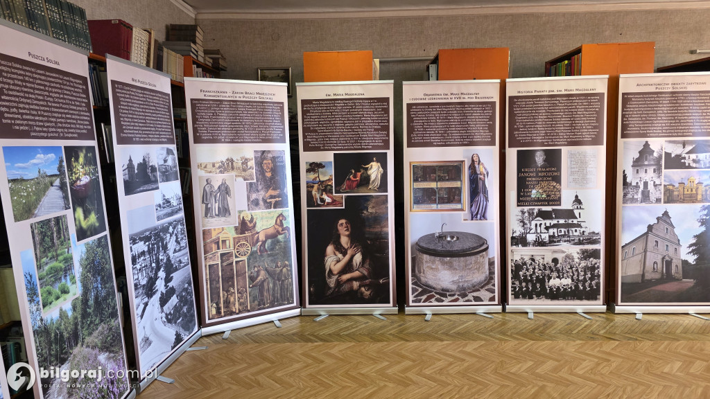 Wystawa o Sanktuarium św. Marii Magdaleny w biłgorajskiej Bibliotece