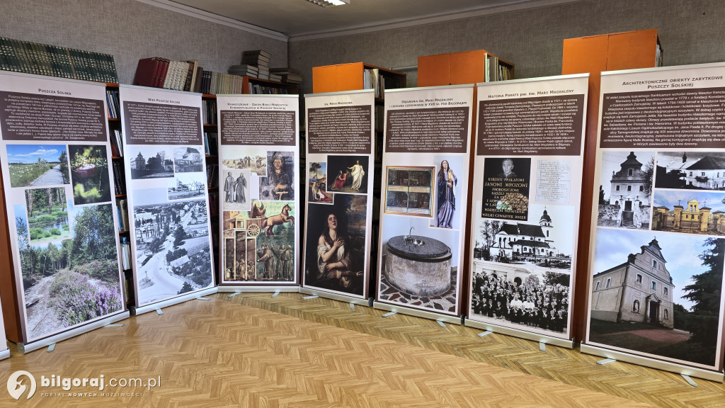 Wystawa o Sanktuarium św. Marii Magdaleny w biłgorajskiej Bibliotece