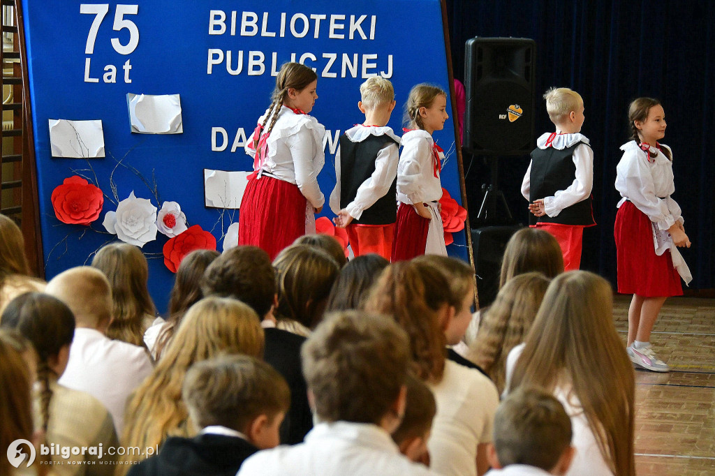 75 lat Strażniczki Słowa: Jubileusz Biblioteki Publicznej w Dąbrowicy