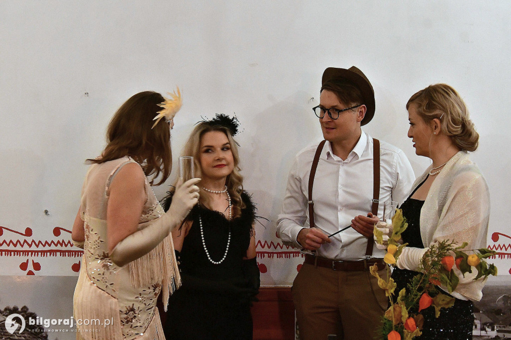 Rada Kobiet przeniosła uczestników do lat 20. i 30.