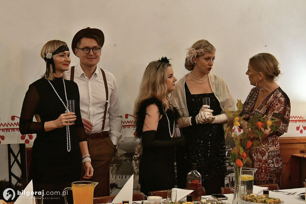 Rada Kobiet przeniosła uczestników do lat 20. i 30.