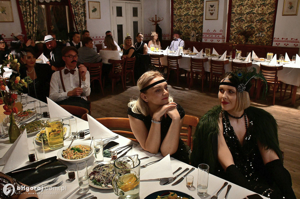 Rada Kobiet przeniosła uczestników do lat 20. i 30.