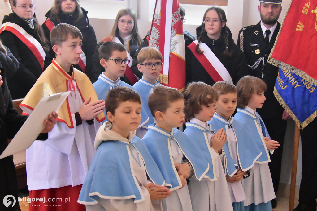 Wprowadzenie relikwii św. Jana Pawła II do Chmielka