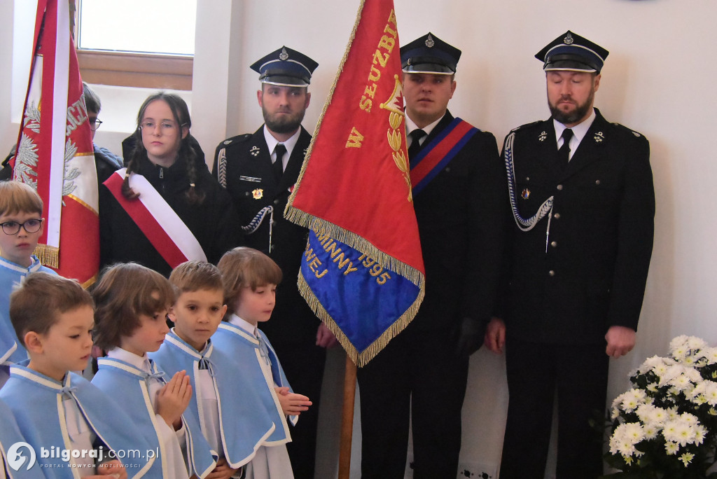 Wprowadzenie relikwii św. Jana Pawła II do Chmielka