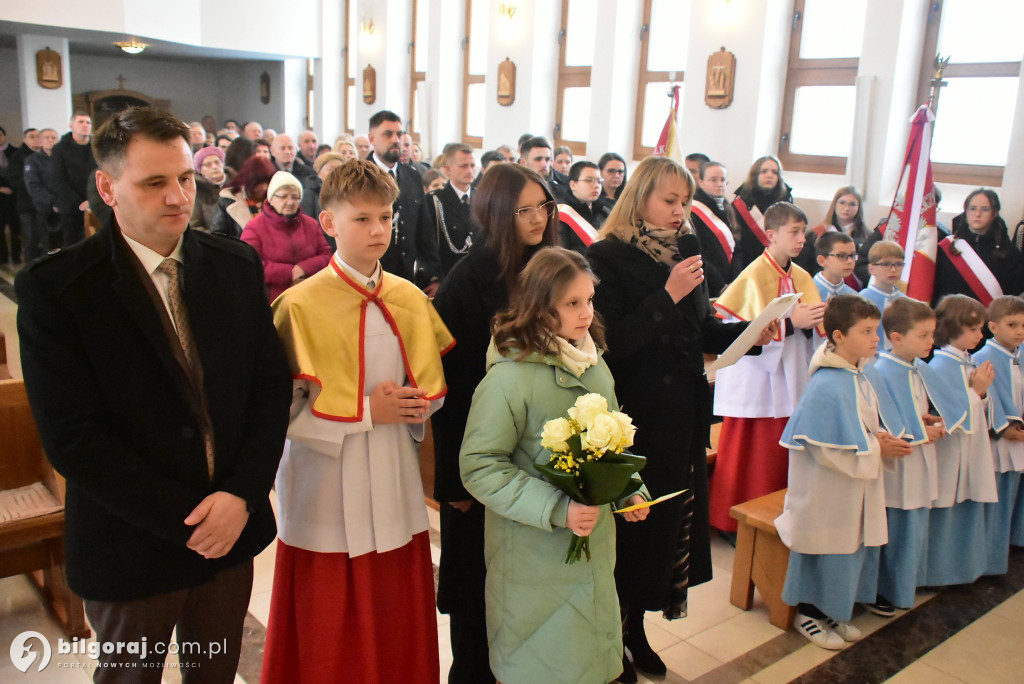 Wprowadzenie relikwii św. Jana Pawła II do Chmielka