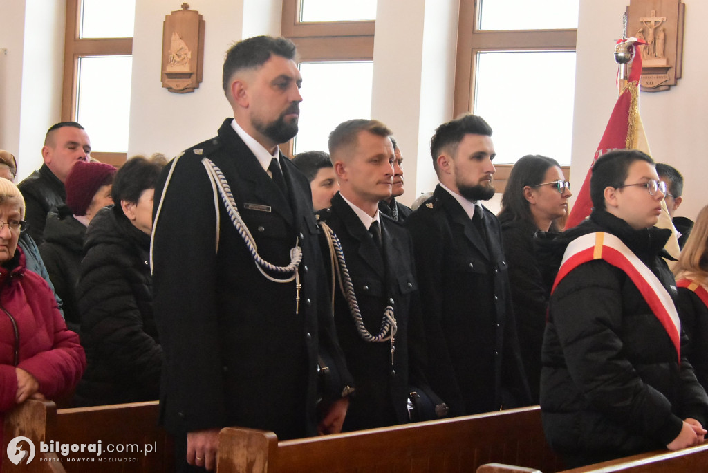 Wprowadzenie relikwii św. Jana Pawła II do Chmielka