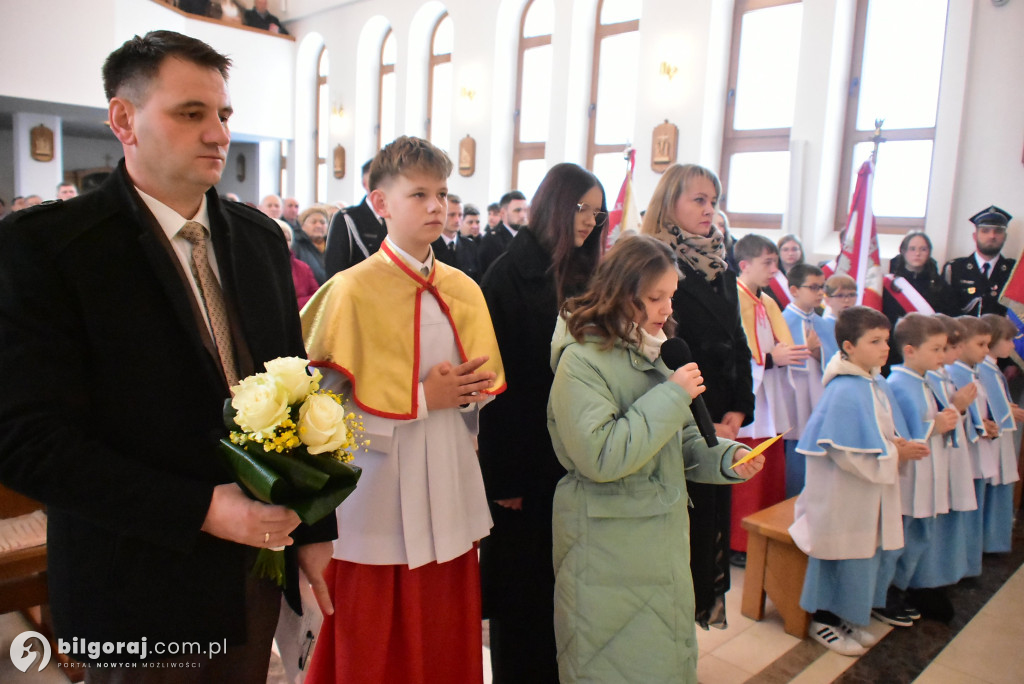 Wprowadzenie relikwii św. Jana Pawła II do Chmielka