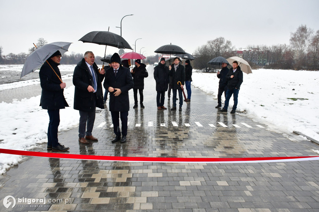 Uroczyste otwarcie nowych dróg w Osiedlu Nadstawna