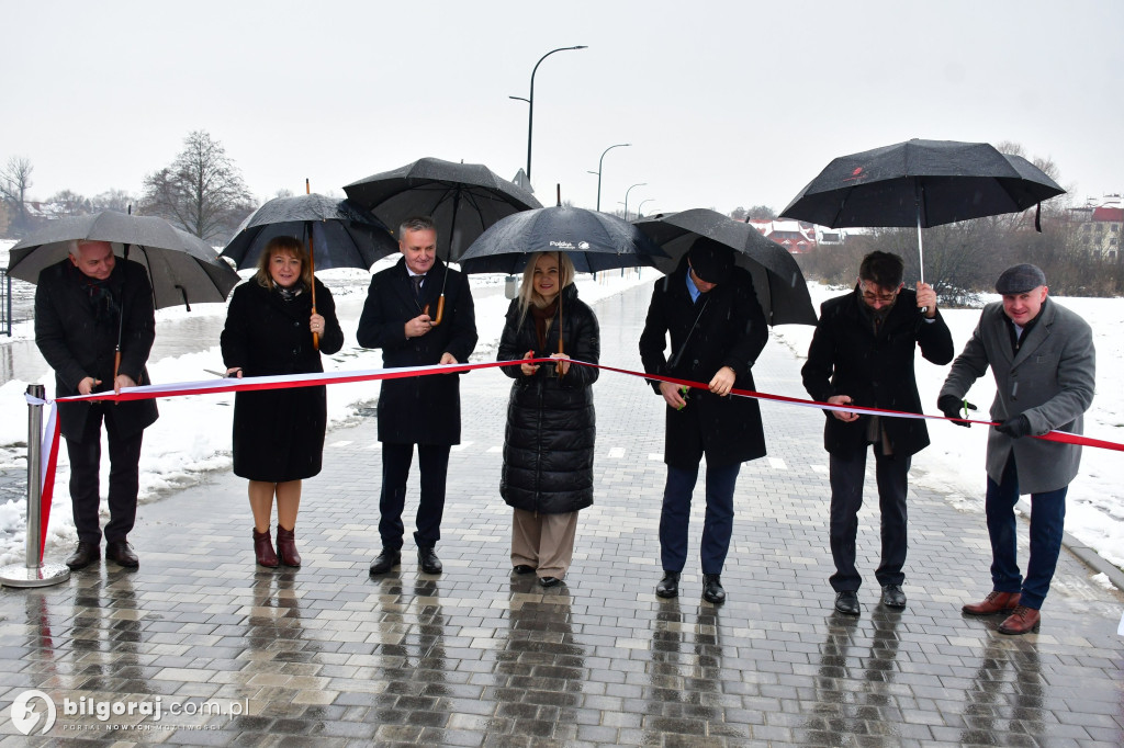 Uroczyste otwarcie nowych dróg w Osiedlu Nadstawna