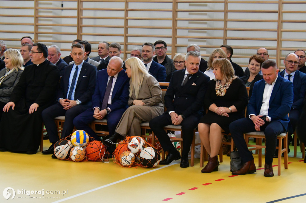 Hala Sportowa przy SP Nr 3 Otwarta!