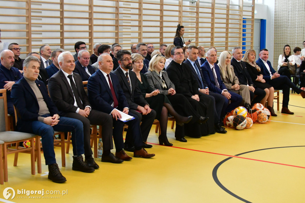 Hala Sportowa przy SP Nr 3 Otwarta!