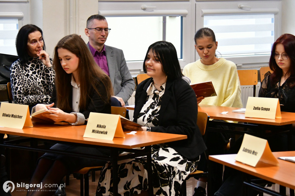 Trwa Powiatowy Konkurs Pięknego Czytania