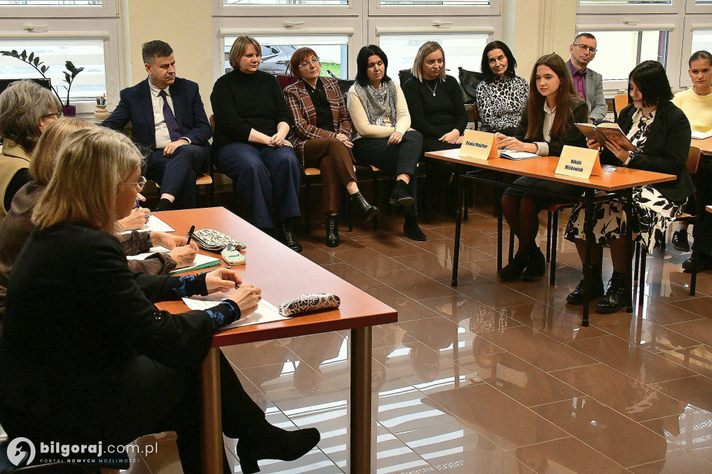 Trwa Powiatowy Konkurs Pięknego Czytania