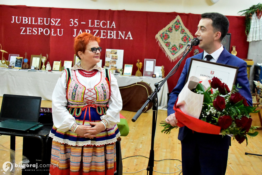 Zespół Jarzębina z Kocudzy, twórca hymnu Euro 2012 świętuje jubileusz