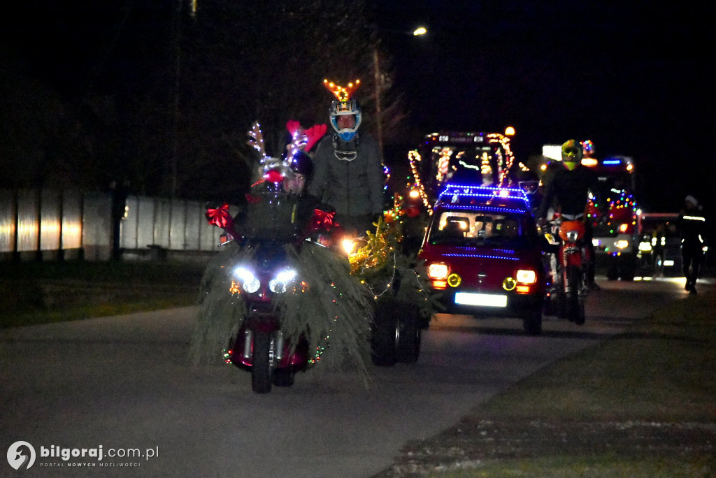 Strażacy i KGW w akcji: Mikołaj na quadzie odwiedził Majdan