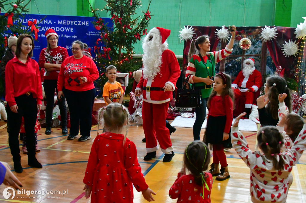 Biłgoraj. Trwają Mikołajki z Medykiem
